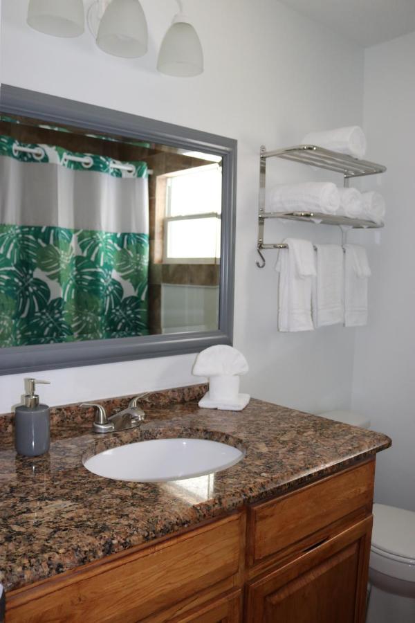 Hidden Emerald-Apartment With Kitchen And Laundry Лейкленд Экстерьер фото